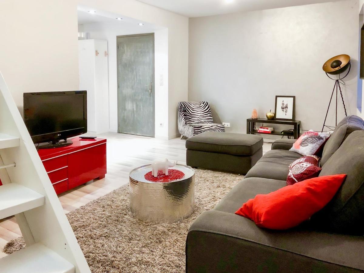 The Downtown Cosy Apartments 콜마 외부 사진